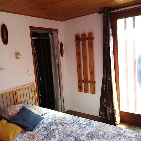 Sous Les Mimosas Frühstückspension