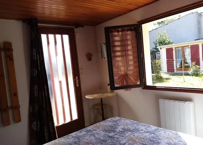 Nocleg ze śniadaniem Sous Les Mimosas Saint-Jean-de-Monts