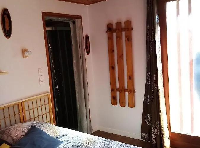 Sous Les Mimosas Nocleg ze śniadaniem